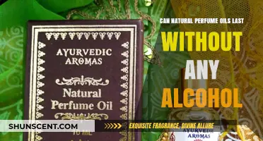 Natural Perfume Oils: Long-Lasting Without Alcohol?