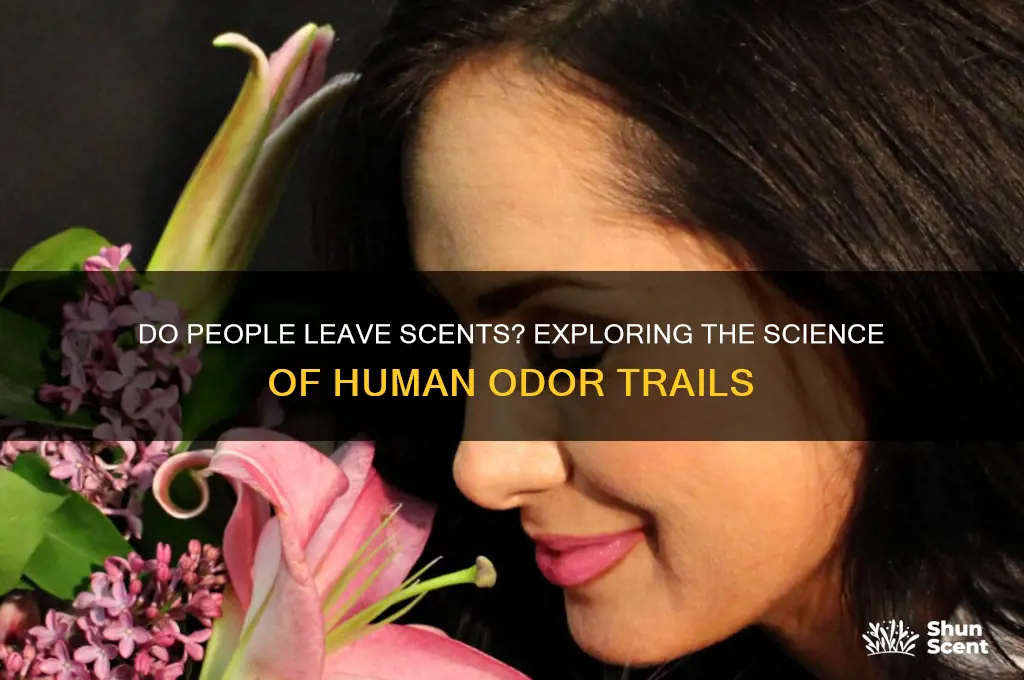 do people leave scents