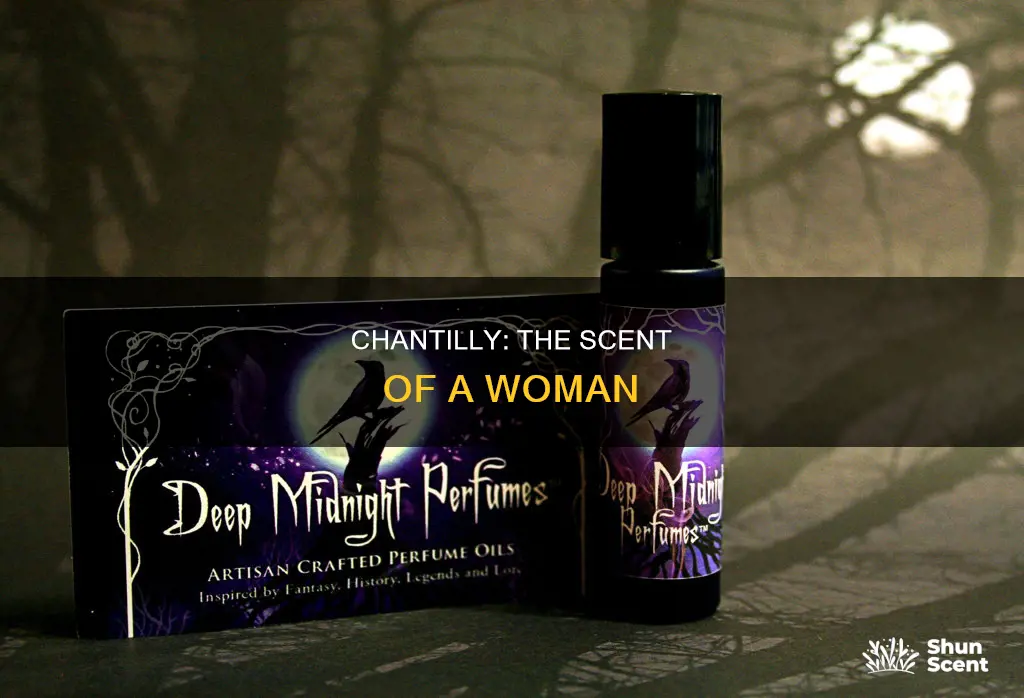 does chantilly come in a perfume