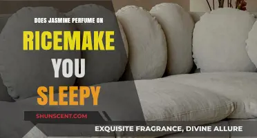 How Jasmine Perfume Affects Sleep and Dreams