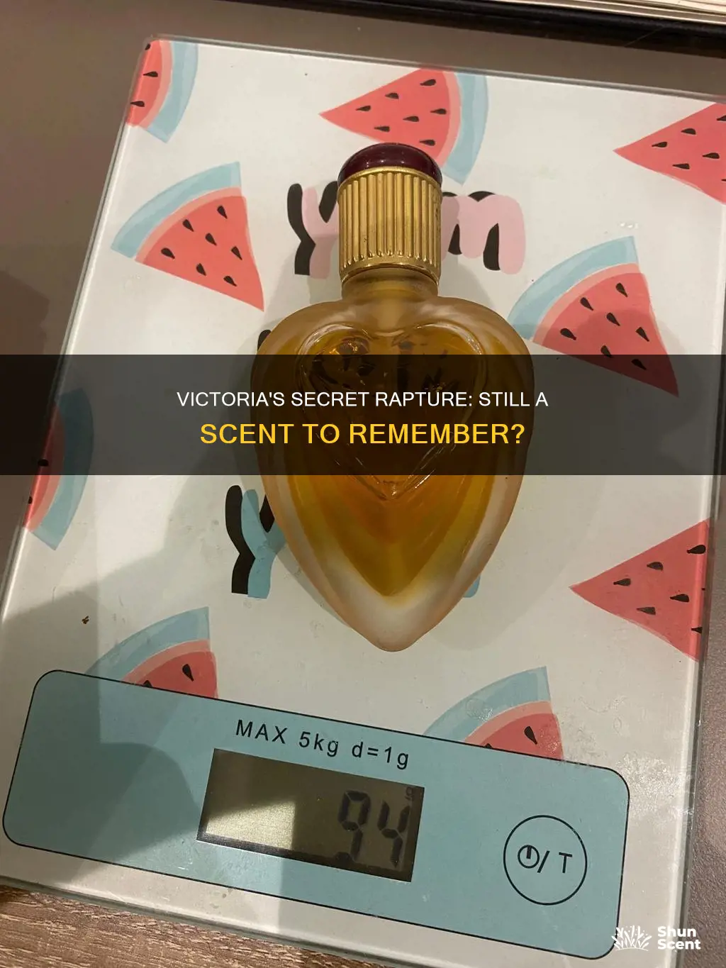 does victoria secret still sell rapture perfume