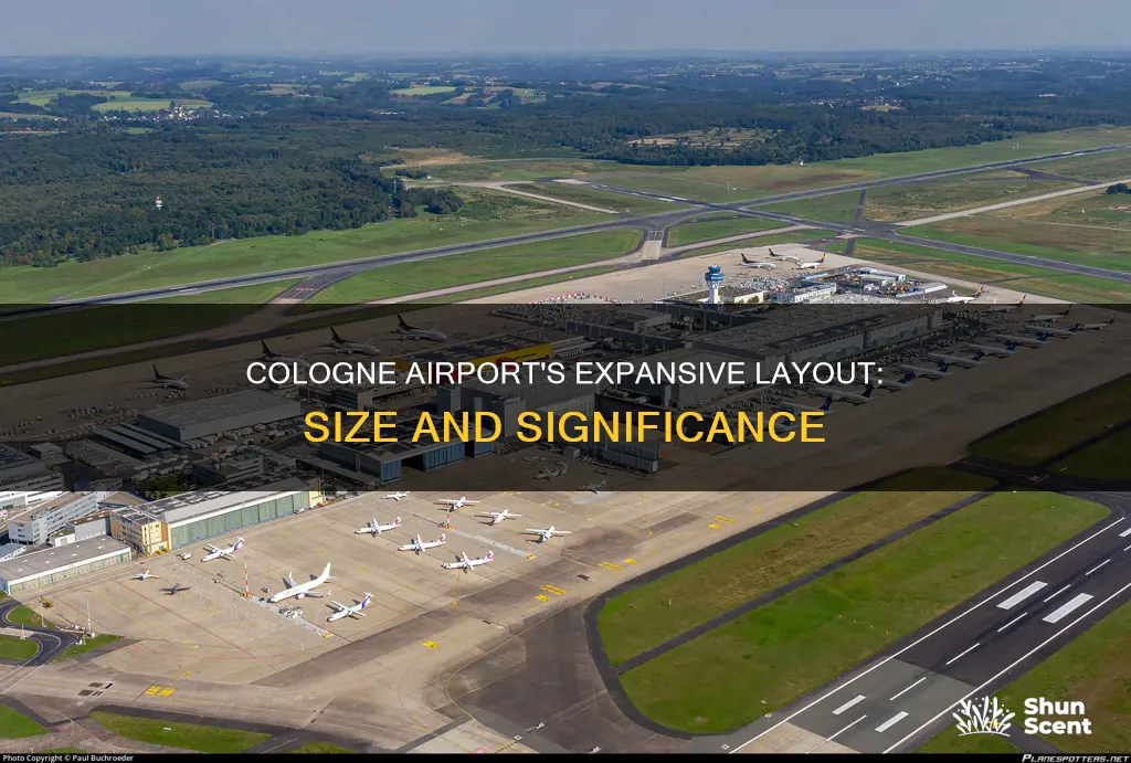 how big is cologne airport