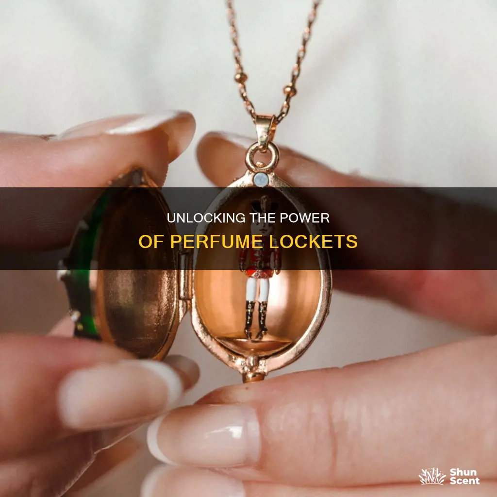 how do perfume lockets work