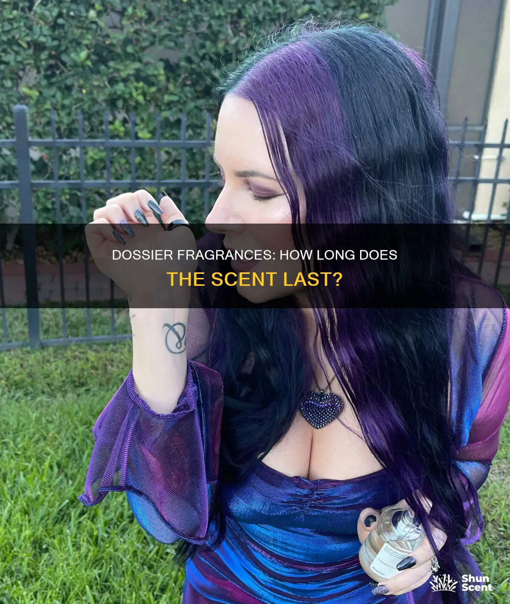 how long do dossier perfumes last