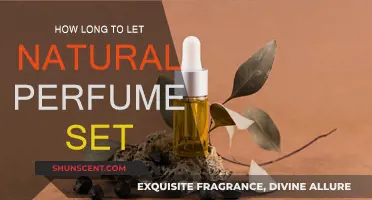 Natural Perfume: The Right Setting Time