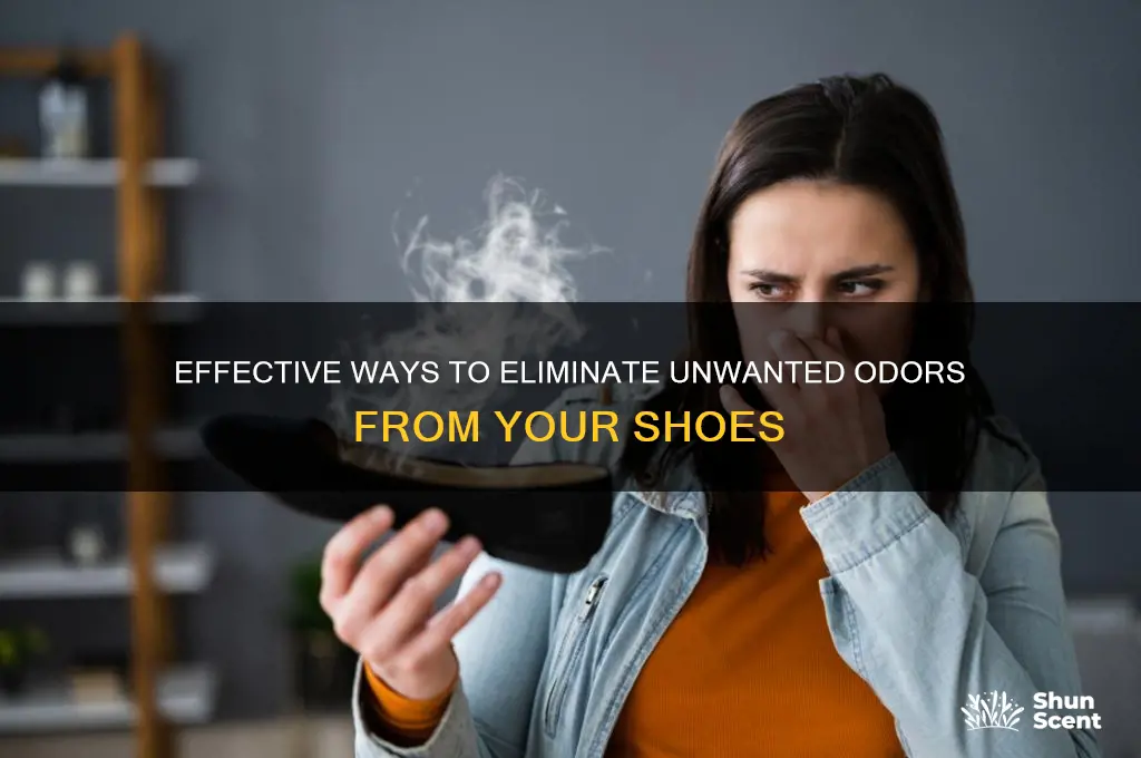 how to remove scent from shoes