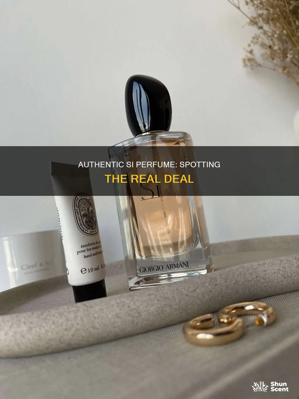 how to spot fake si perfume