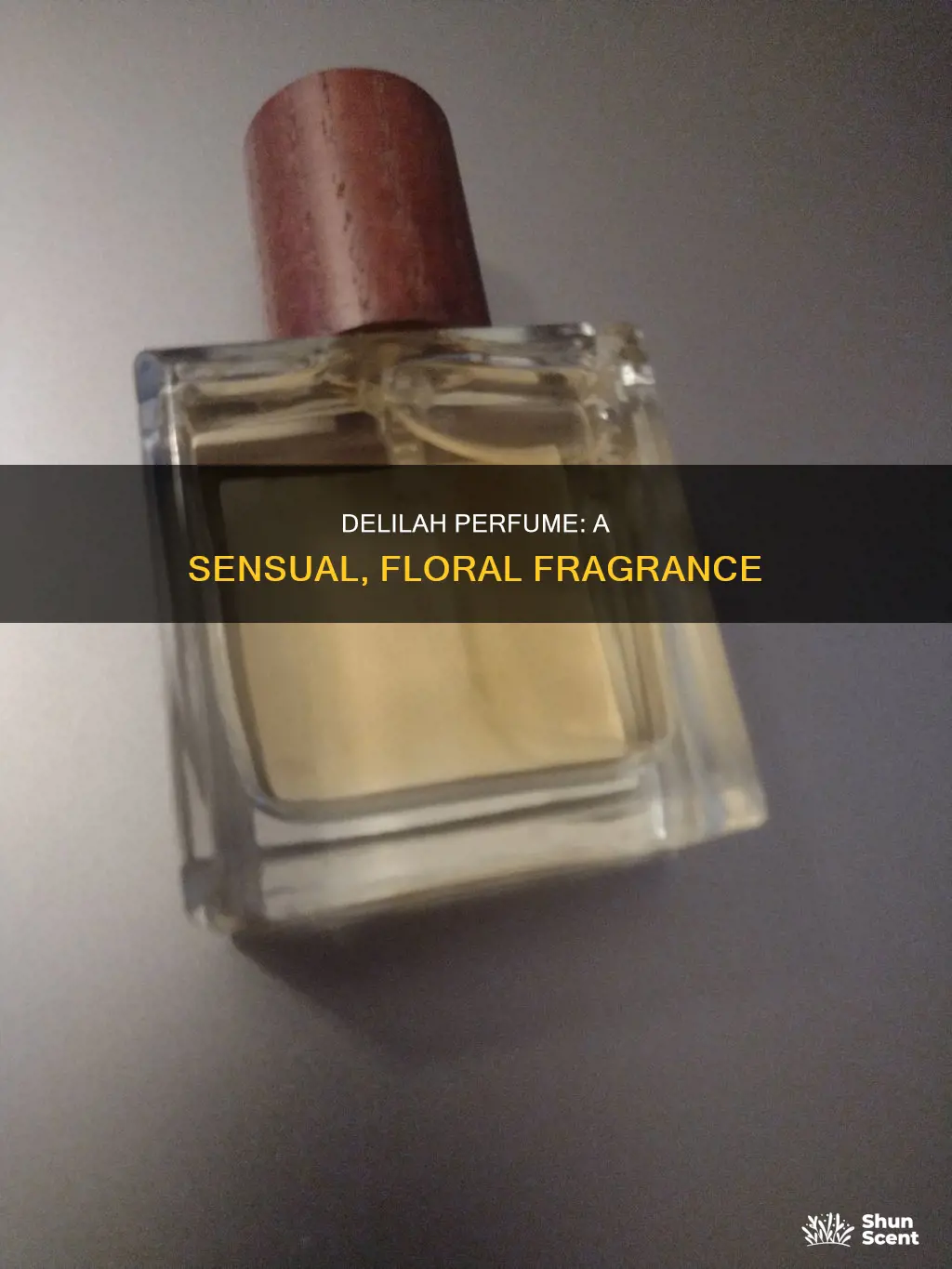 what does delilah perfume smell like