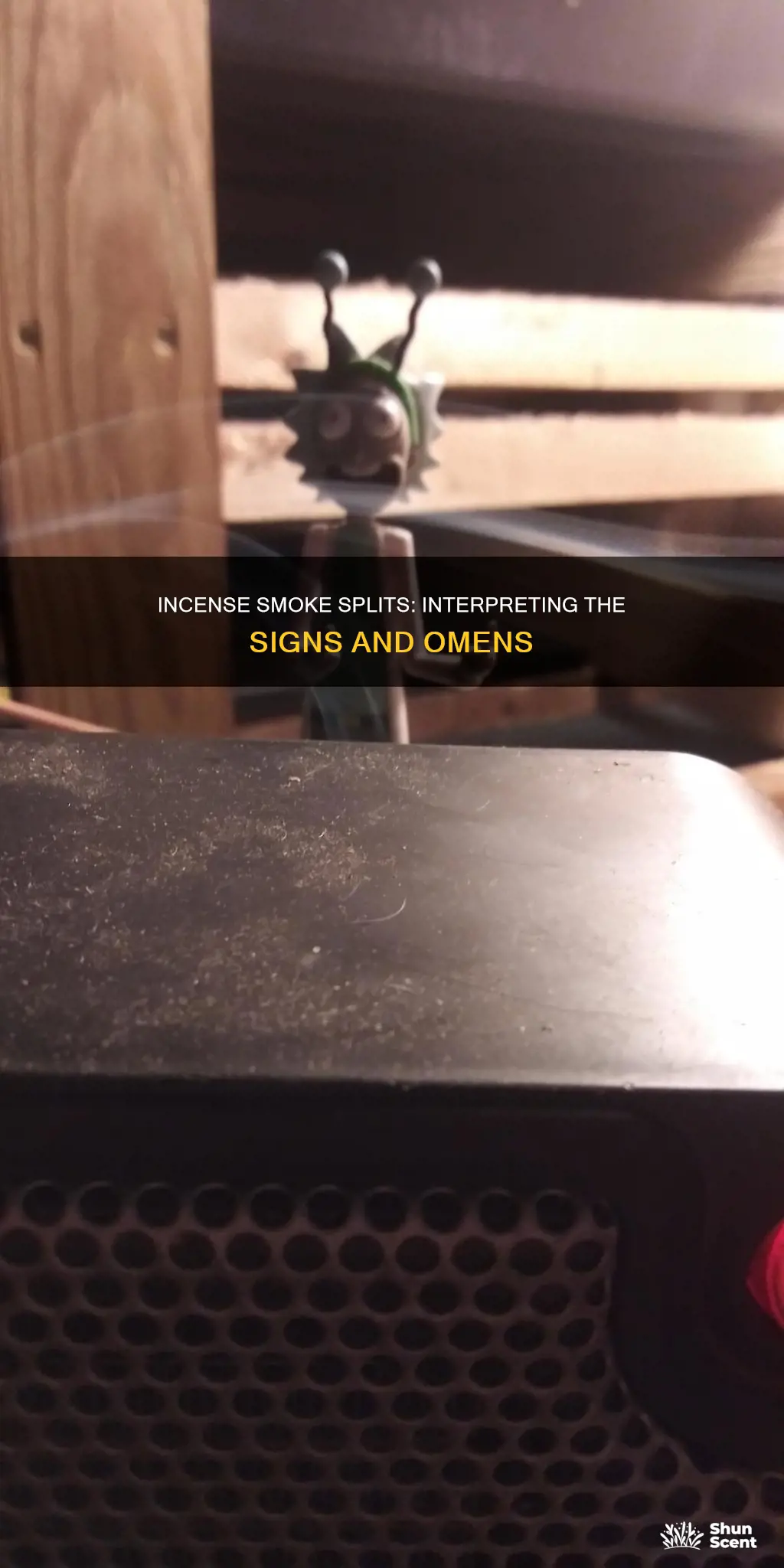 what does it mean if a incense smoke splits