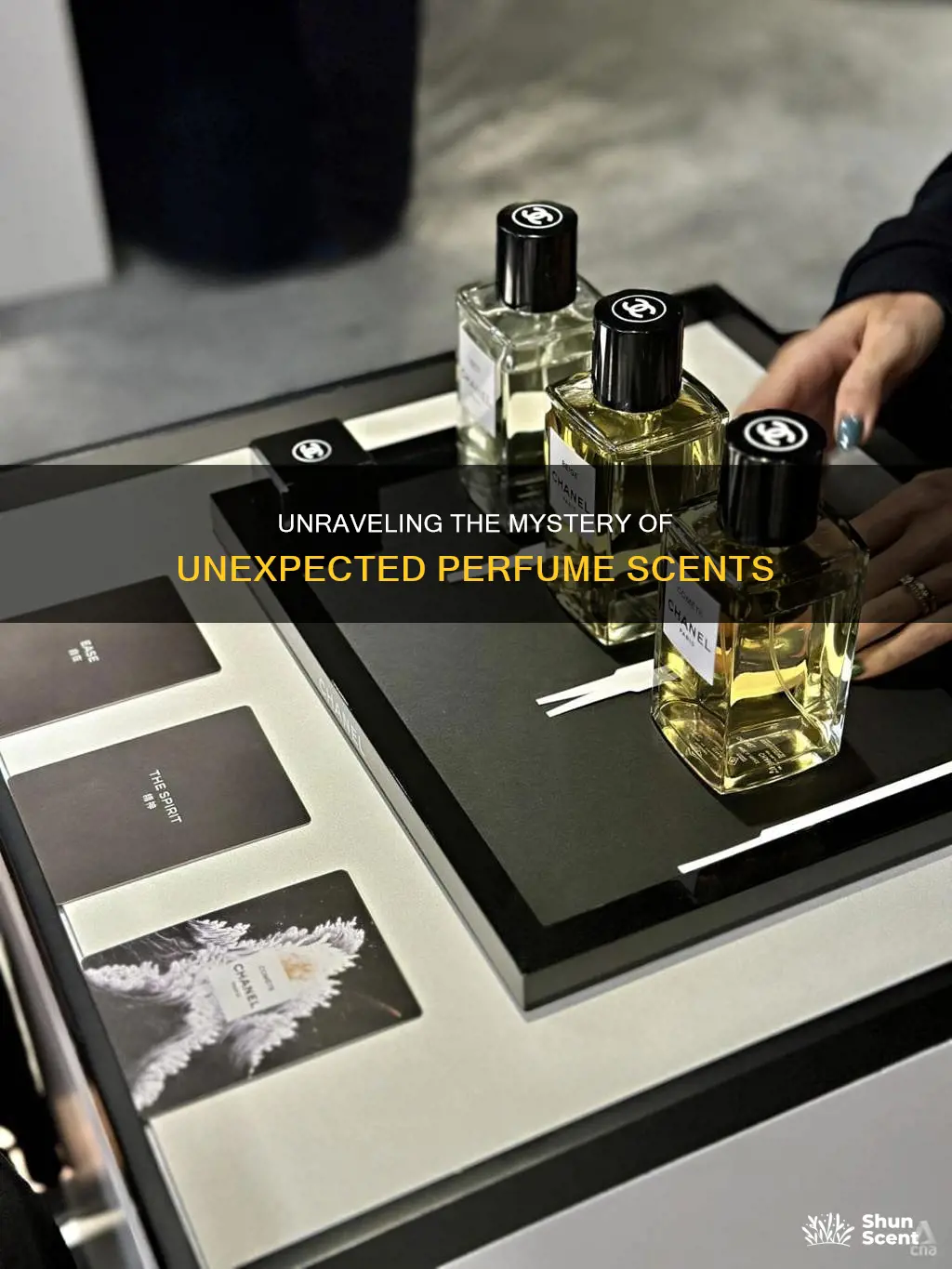 what does it mean when you randomly smell perfume
