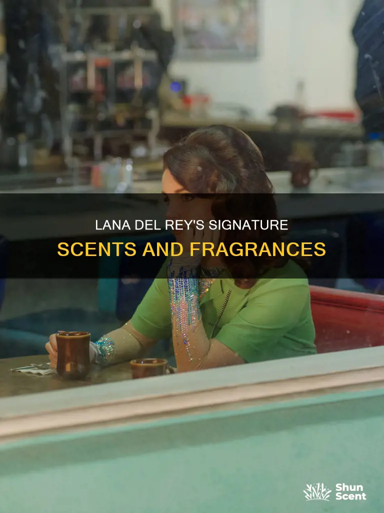 what fragrance does lana del rey wear