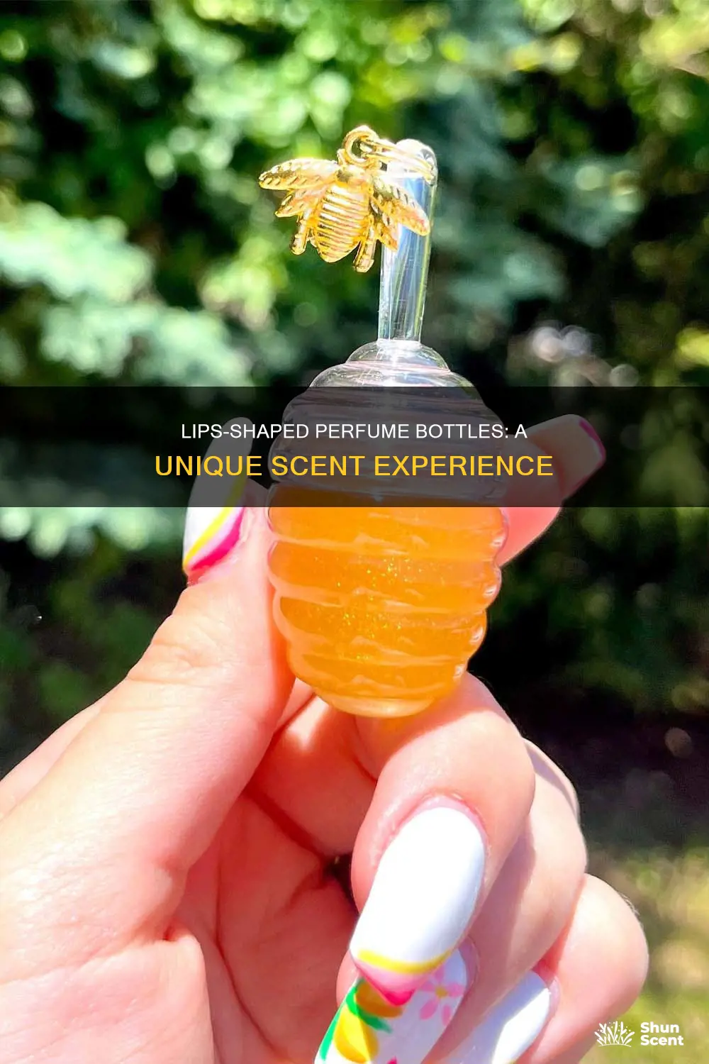 what perfume bottle is shaped like lips
