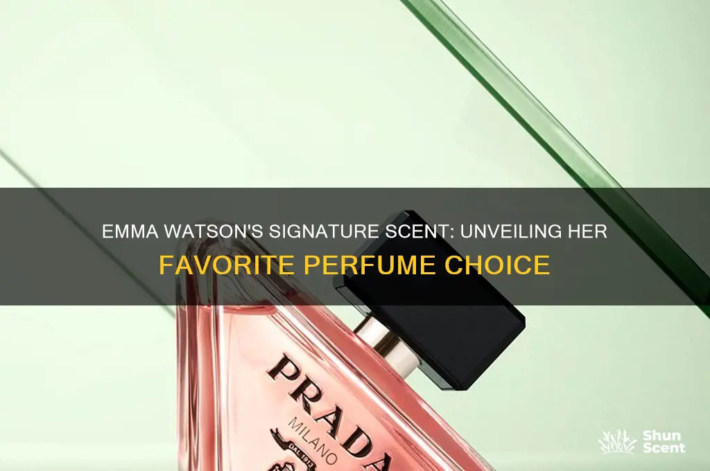 what perfume does emma watson wear