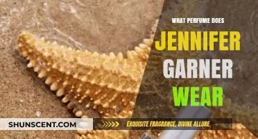 Jennifer Garner's Signature Scent: Unveiling Her Favorite Perfume Choice