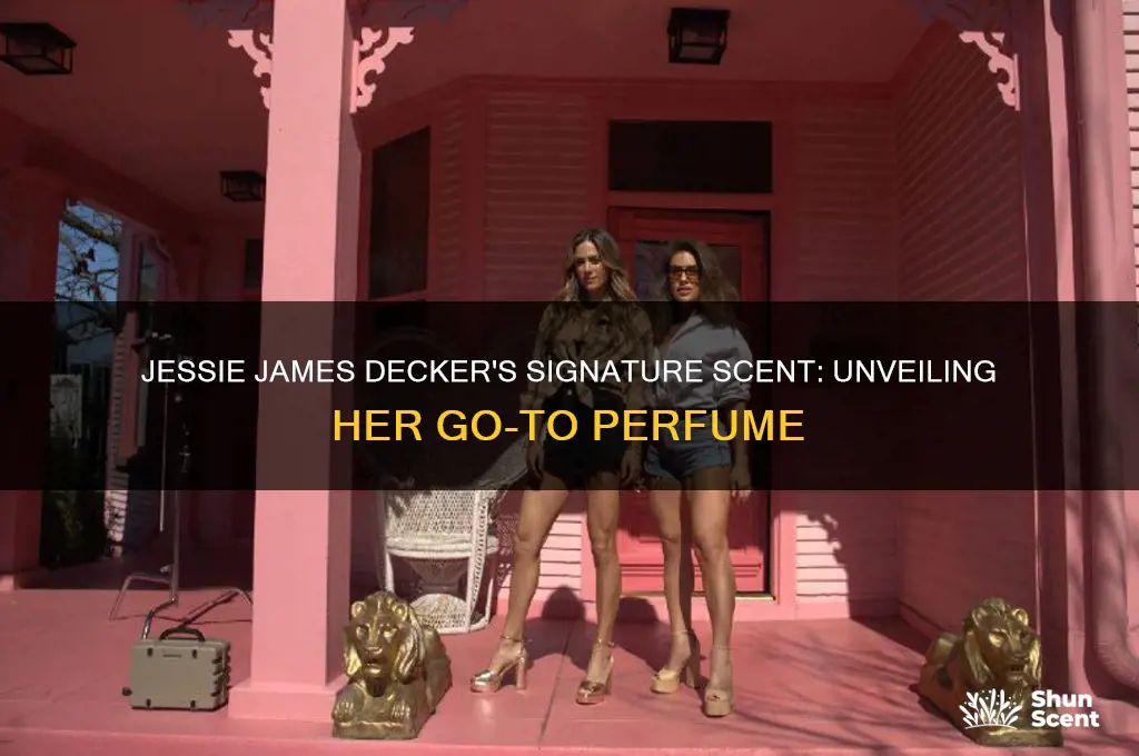 what perfume does jessie james decker wear