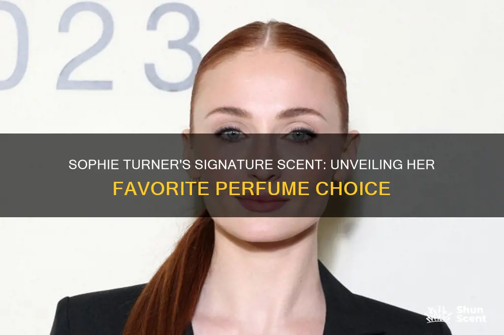 what perfume does sophie turner wear
