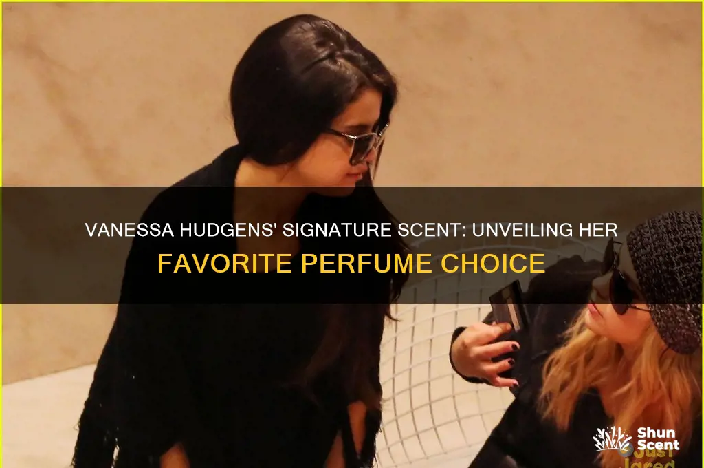 what perfume does vanessa hudgens wear