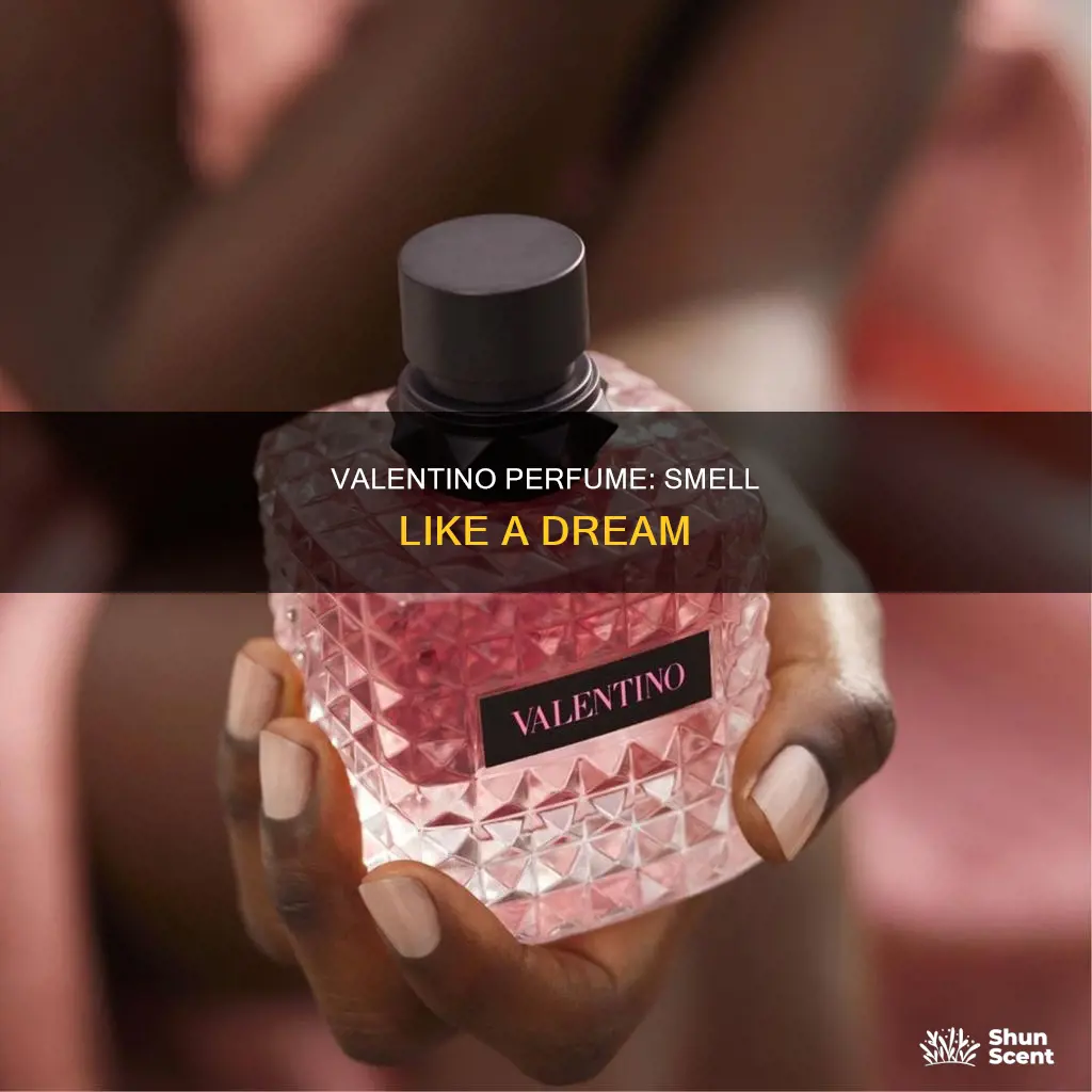 what perfume smells like very valentino